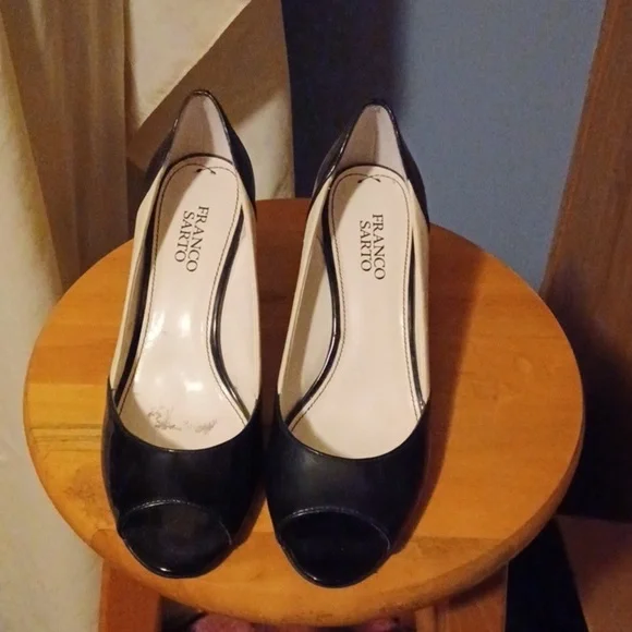 Franco Sarto Women's Crash Black/White Leather Peep Toe Slip On Pumps - Sz 8.5M - Picture 4 of 12